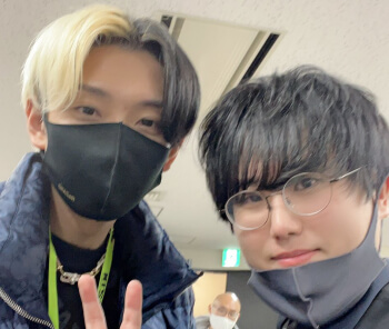 左がヒカル、右が元ライバー会長の飯田祐基