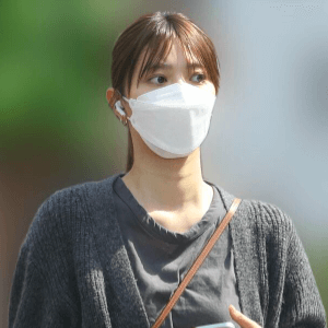 成田凌のマンションから現場へ向かう川津明日香